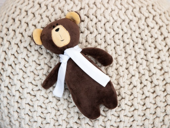 Мягкая игрушка Beastie Toys, мишка с белым шарфом