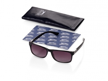 Очки солнцезащитные "Newtown", черный