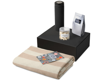 Подарочный набор «Re:y. Warm» с пледом, термосом и чаем